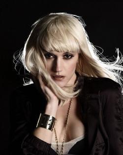 Gwen Stefani - best image in filmography.