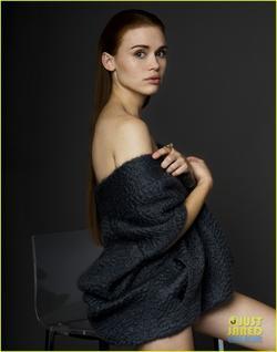 Holland Roden - best image in filmography.