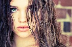 India Eisley - best image in biography.