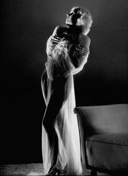 Jean Harlow - best image in filmography.