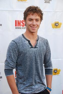 Jeremy Sumpter - best image in filmography.