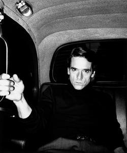 Jeremy Irons - best image in biography.