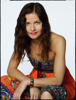 Jill Hennessy - best image in biography.