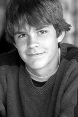 Johnny Simmons - best image in filmography.