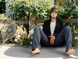 Justin Chatwin - best image in biography.