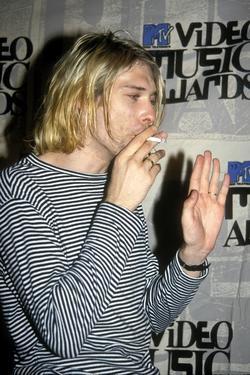 Kurt Cobain - best image in biography.