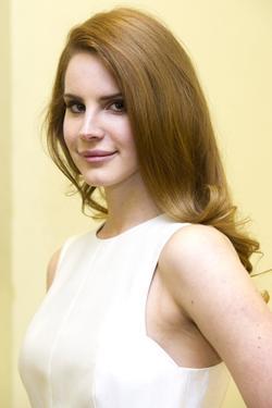 Lana Del Rey - best image in biography.