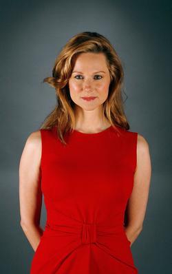 Laura Linney - best image in biography.