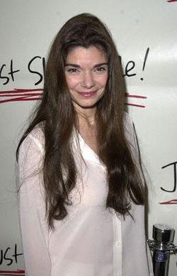 Laura San Giacomo - best image in filmography.
