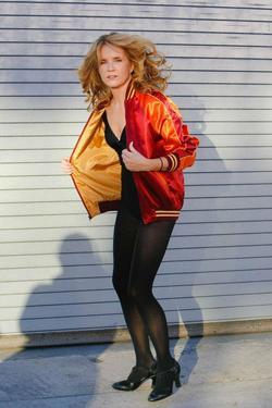 Lea Thompson - best image in biography.
