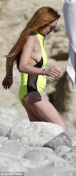 Lindsay Lohan - best image in biography.