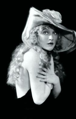 Mae Murray - best image in filmography.