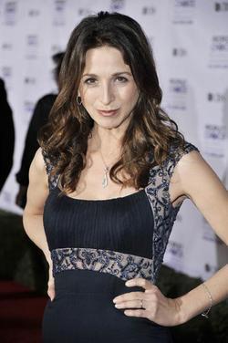 Marin Hinkle - best image in biography.