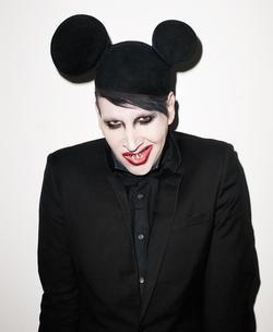 Marilyn Manson - best image in biography.