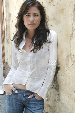Maura Tierney - best image in biography.
