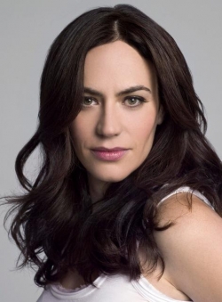 Maggie Siff - best image in filmography.