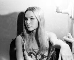 Michelle Phillips - best image in filmography.