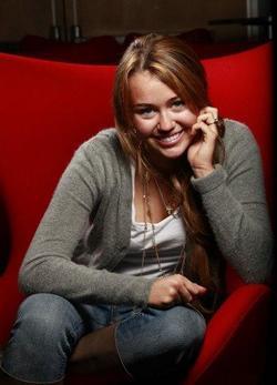 Miley Cyrus - best image in biography.
