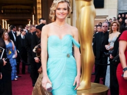 Missi Pyle - best image in biography.