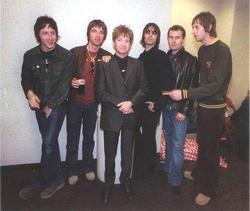 Noel Gallagher - best image in filmography.