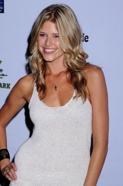 Sarah Wright - best image in filmography.