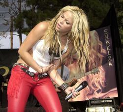 Shakira - best image in biography.