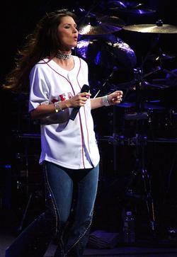 Shania Twain - best image in biography.