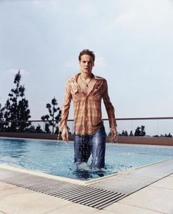 Shane West - best image in filmography.