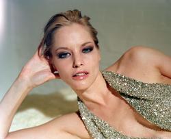 Sienna Guillory - best image in filmography.