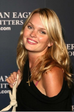 Sunny Mabrey - best image in filmography.