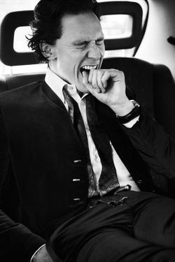 Tom Hiddleston - best image in biography.