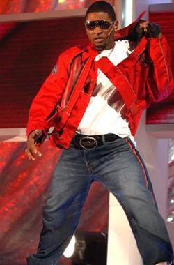 Usher Raymond - best image in biography.