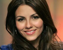Victoria Justice - best image in filmography.