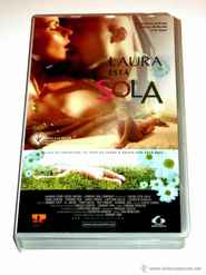 Laura esta sola is the best movie in Kristina Bella filmography.