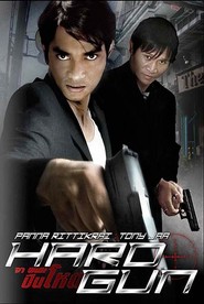 Puen hode is the best movie in Suppawit Saelee filmography.
