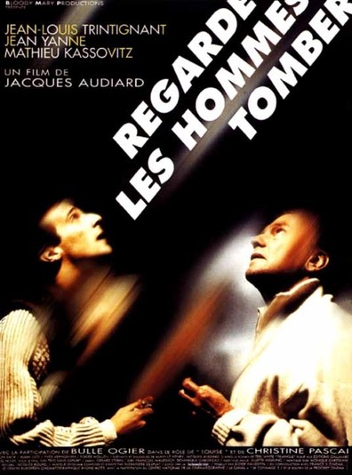 Regarde les hommes tomber is the best movie in Mathieu Kassovitz filmography.