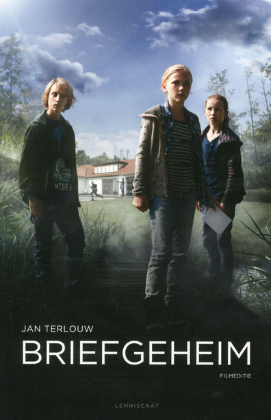 Briefgeheim is the best movie in Lies Visschedijk filmography.