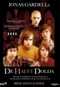 De halvt dolda is the best movie in Christoffer Hedé-n filmography.