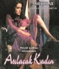 Asilacak kadin movie in Mujde Ar filmography.