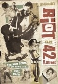 Riot on 42nd St. is the best movie in Tom Billett filmography.